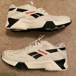Reebok Aztrek Size 11